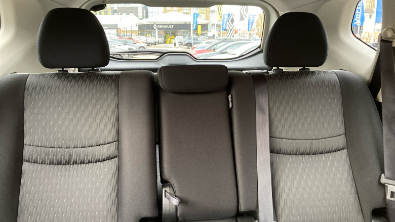 Nissan X-Trail 1.7 dCi N-Connecta 5dr CVT Diesel Station Wagon